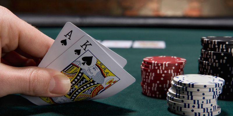 Khám phá về poker casino
